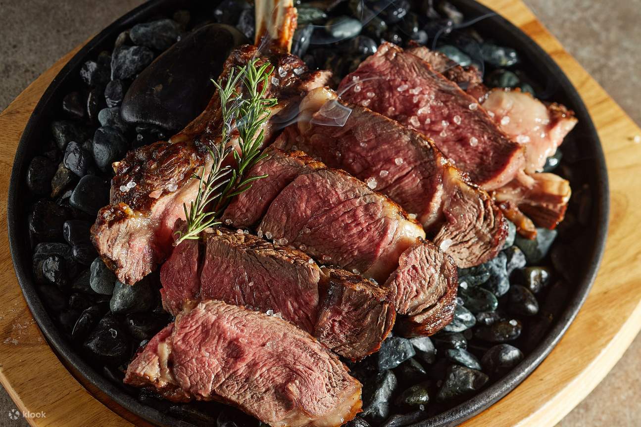 [Michelin Guide] Hemispheres Steak & Seafood Grill - Sheraton Hanoi